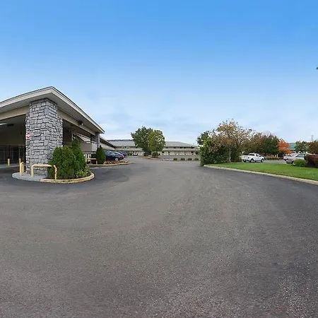 Days Inn By Wyndham Columbus Fairgrounds-3